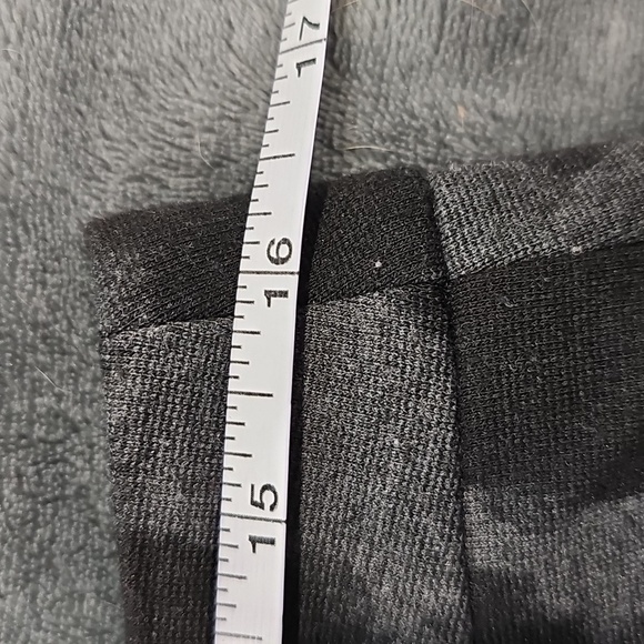 Michael Kors black & grey hidden animal print skirt with pockets size 8 - Picture 3 of 6